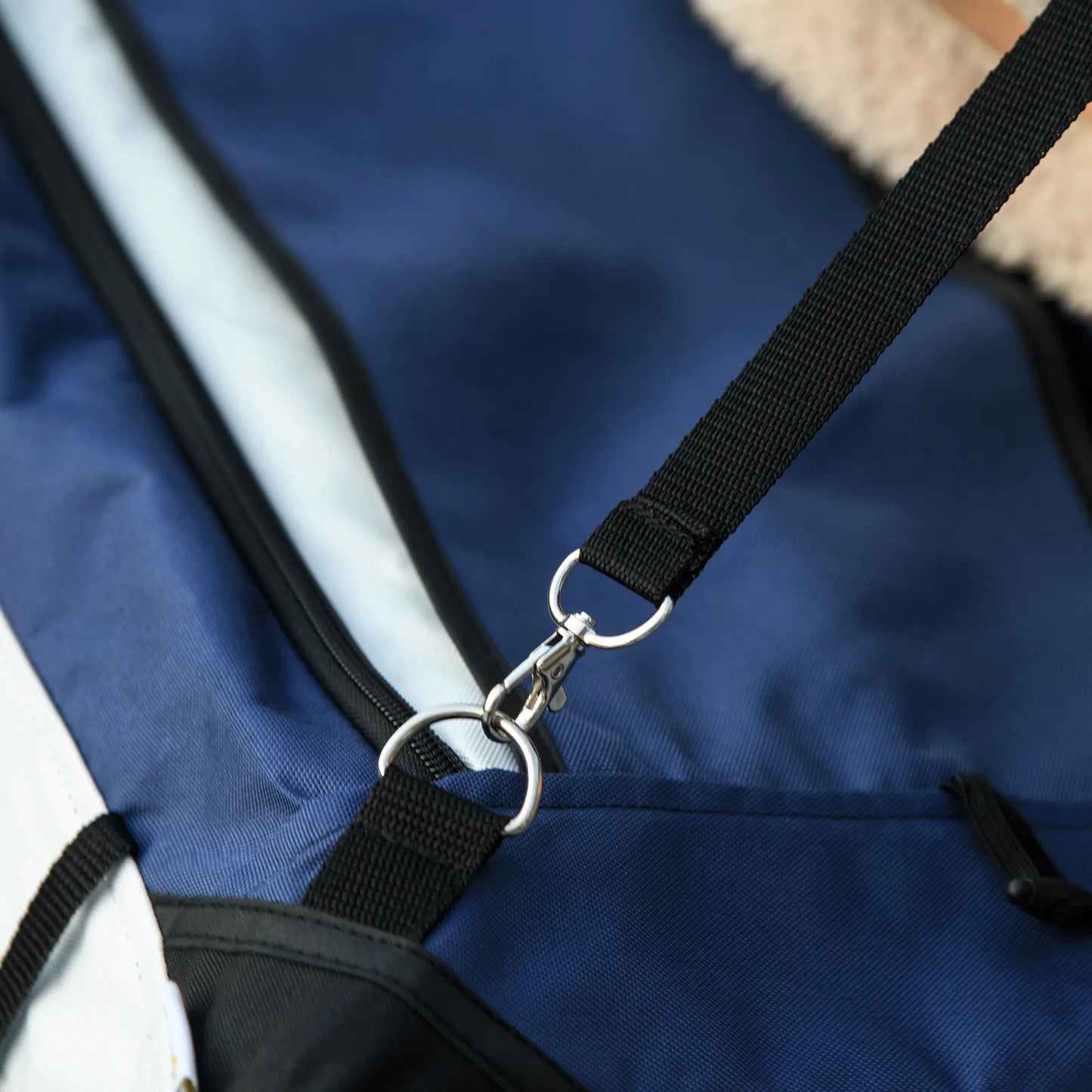 Vežimėlis šuniui, vežimėlis augintiniui, augintinio transportavimo priemonė iki 10 kg, sulankstomas, reguliuojamos rankenos, nuimamas krepšys, 81 x 58 x 97,5 cm, juoda + mėlyna + balta