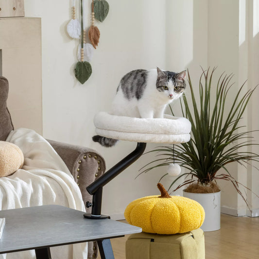 Kaķu gulta pie rakstāmgalda, kaķu gulta pie rakstāmgalda ar 360° rotāciju, regulējams augstums, kaķu gulta ar noņemamu, veļas mašīnā mazgājamu spilvenu, kaķiem līdz 6 kg, mājas birojam, krēmbalta