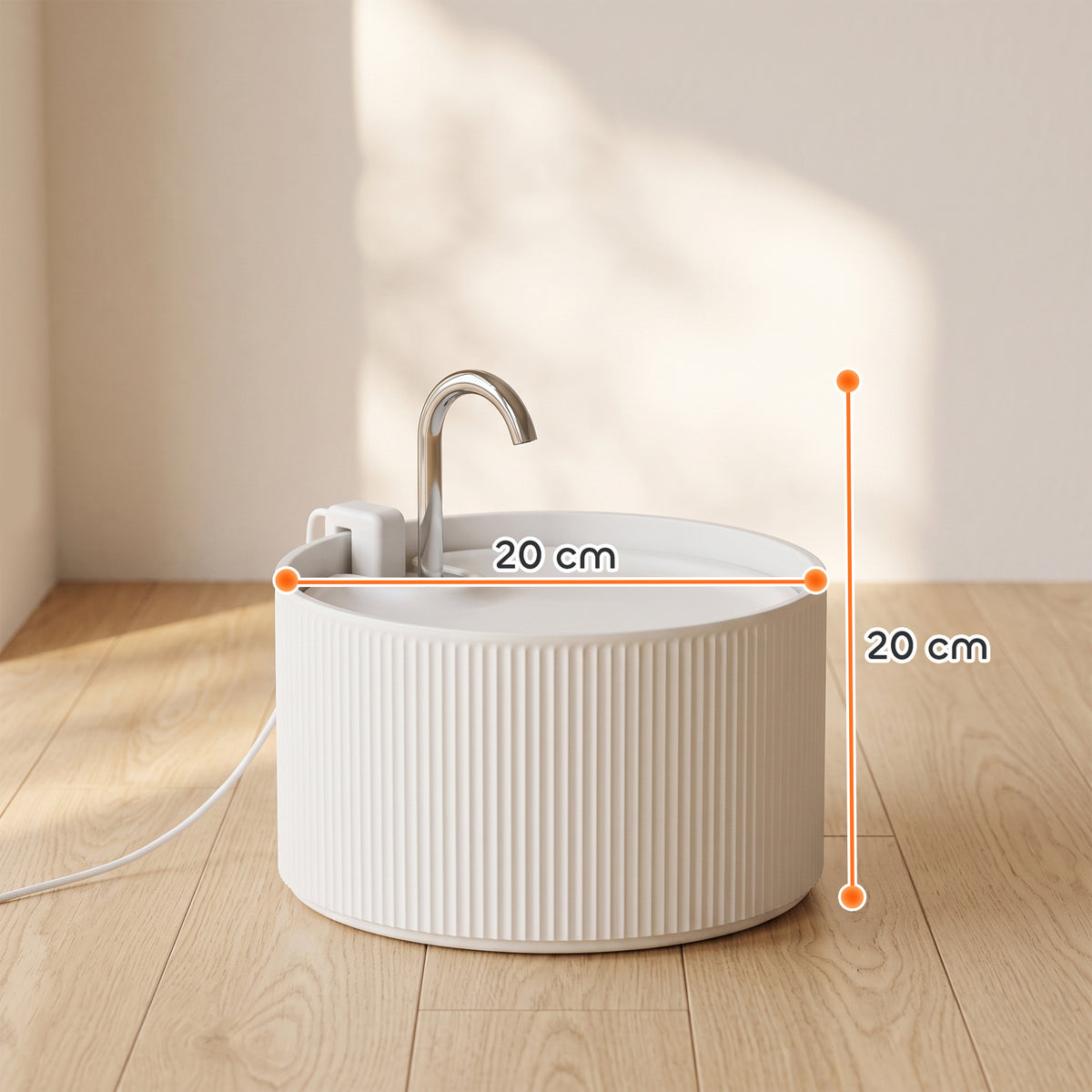 Keraminis gertuvės fontanėlis katėms ir šunims, 2,2 l, su 4 pakopų filtru ir tylia pompa, baltas