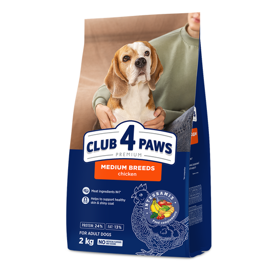 CLUB 4 PAWS PREMIUM PILNVĒRTĪGA SAUSĀ BARĪBA VIDĒJA AUGUMA ŠĶIRŅU PIEAUGUŠIEM SUŅIEM