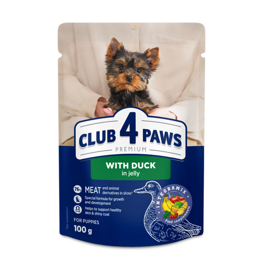 CLUB 4 PAWS Premium konservuotas ėdalas miniatiūrinių ir mažų veislių šuniukams su antiena drebučiuose 24x100 gr