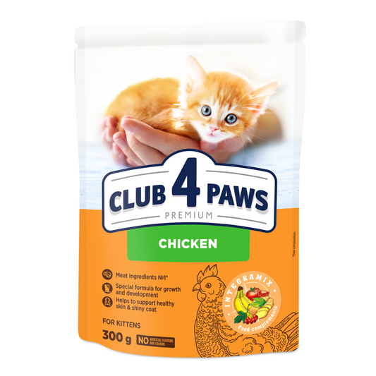 CLUB 4 PAWS Premium sausas pašaras kačiukams su vištiena