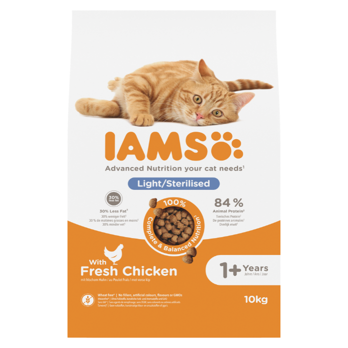 IAMS sausas maistas sterilizuotoms katėms su vištiena, 10 kg