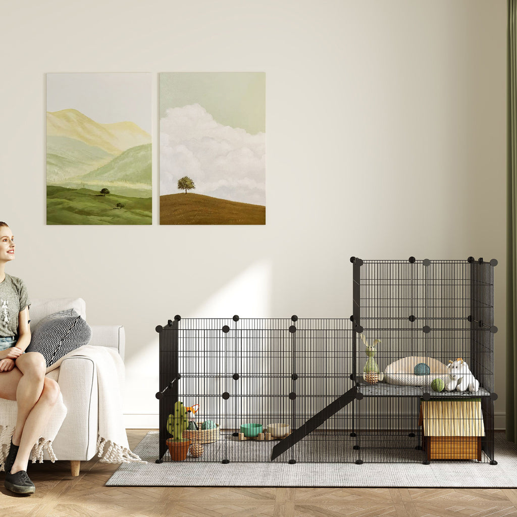 Aptvaras nykštukiniams triušiams ir jūrų kiaulytėms iš 39 plokščių, 2 aukštų su rampa, 140x70x105 cm, juodas
