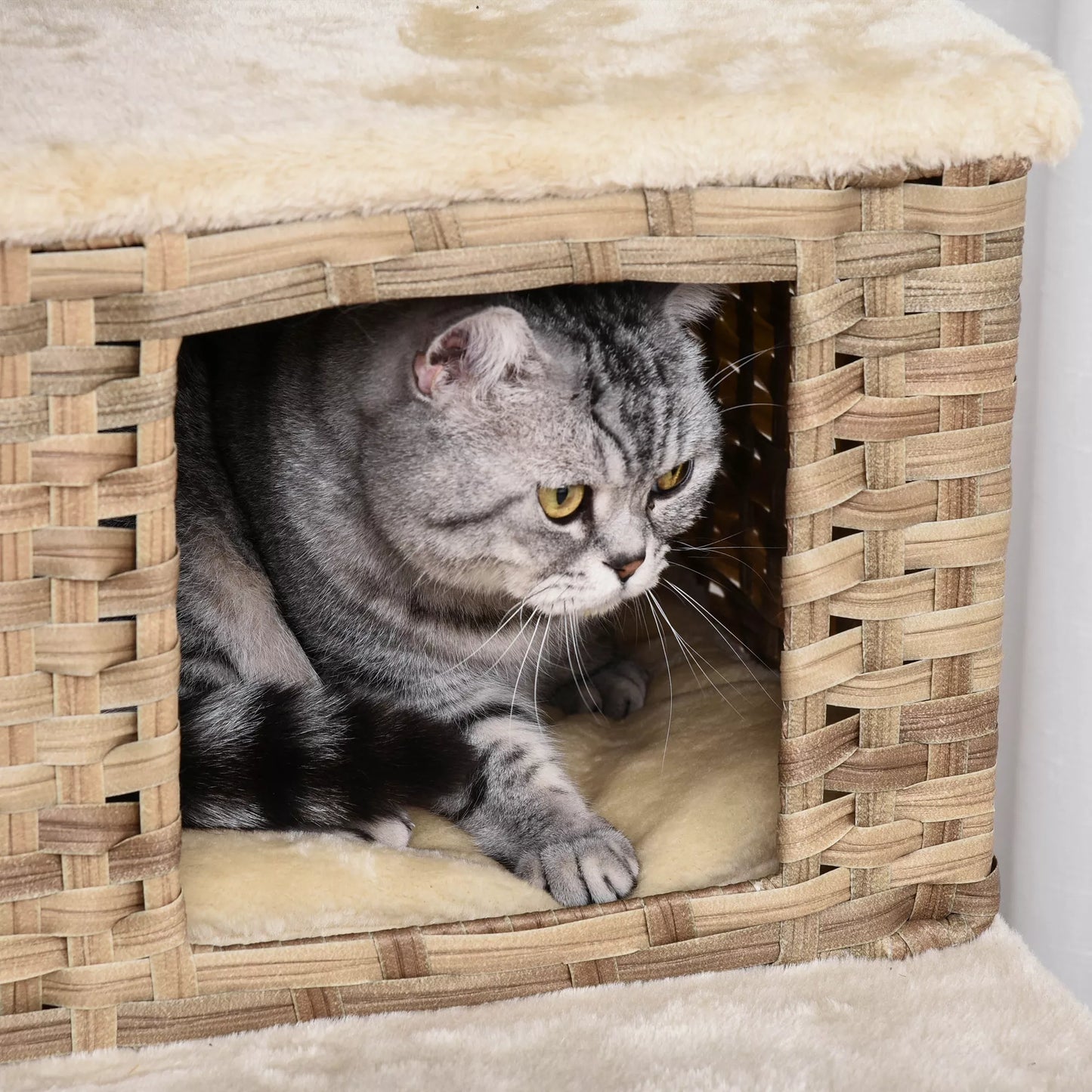 Rotangpalmas kaķu māja ar alu, daudzstāvu kaķu māja, kāpšanas koks kaķiem, E1 MDF, sizala, bēša+brūna, 55 x 55 x 174 cm