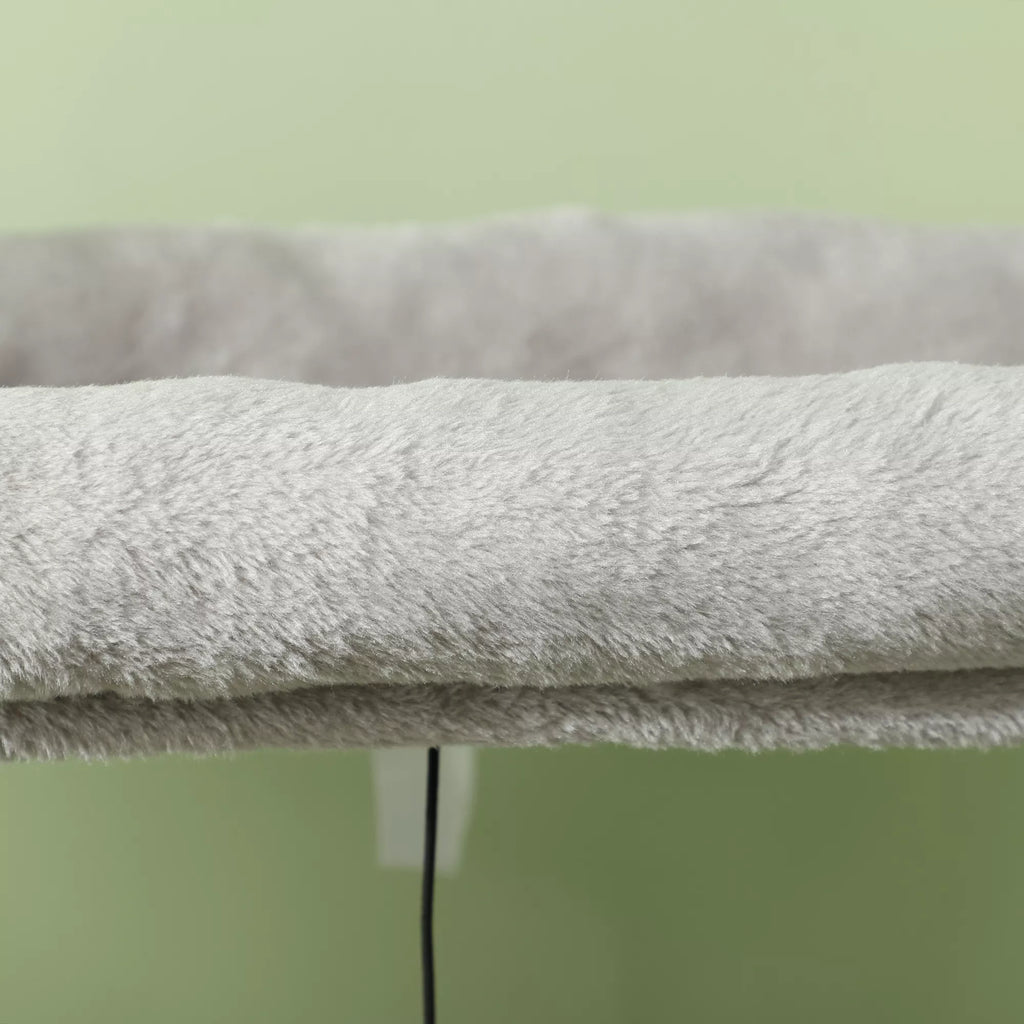 132 cm kaķu māja ar skrāpējamo stabu, gultu, mājiņu, lēkšanas platformām, kopšanas birsti, gaiši pelēka