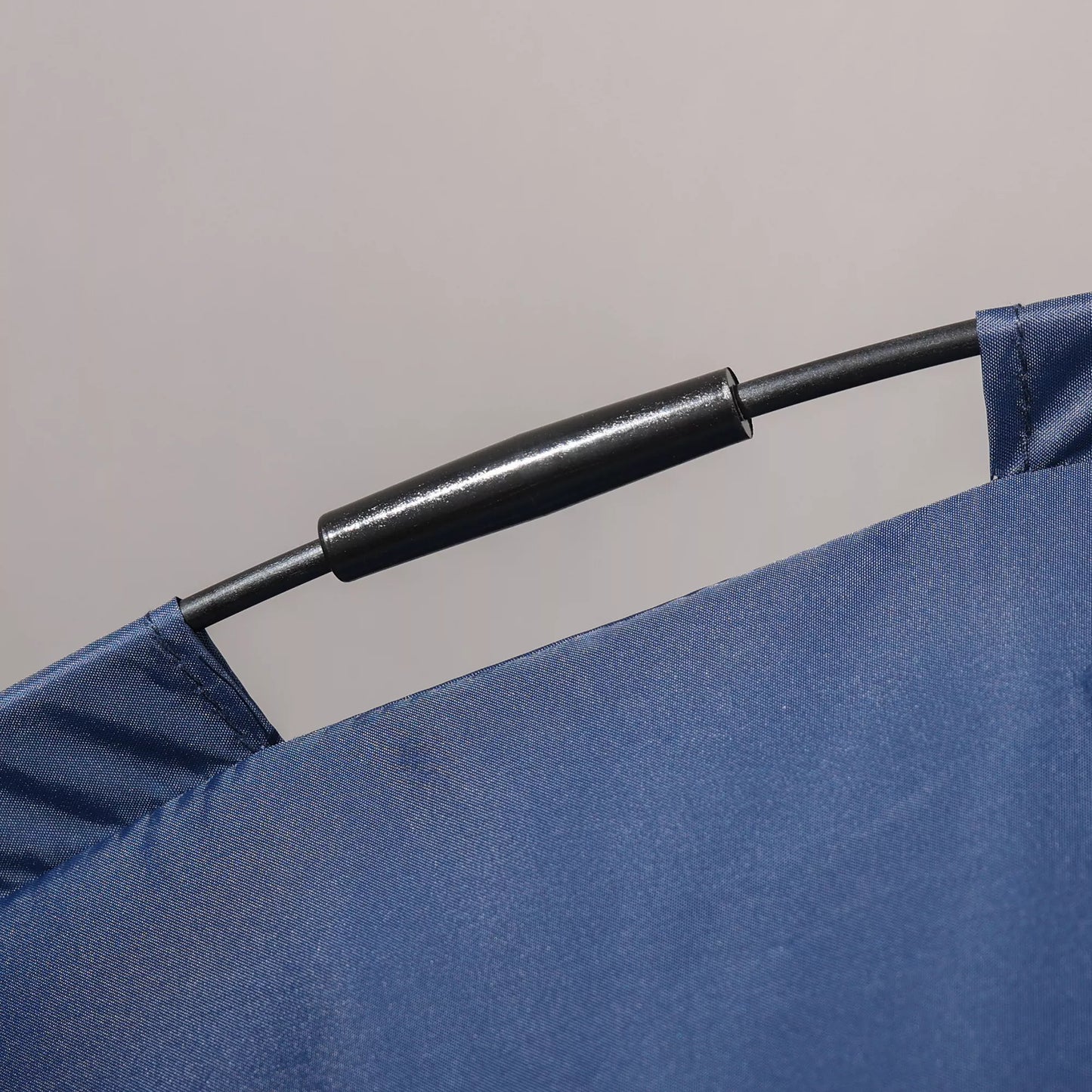 Lauko šuns guolis, atsparus oro sąlygoms, su stogeliu, 61 cm x 46 cm x 62 cm, mėlynas + juodas