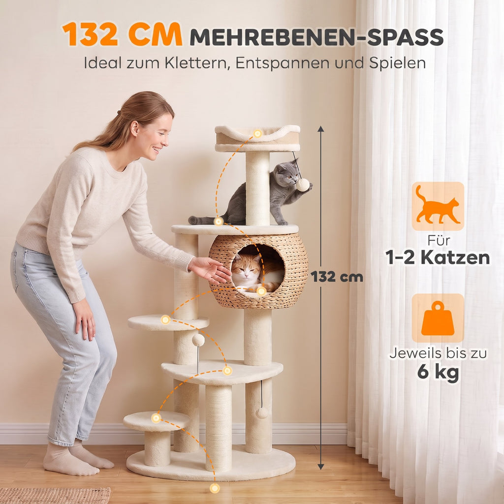 Draskyklė 132 cm su pintu švendrių nameliu, guoliu, 3 stulpais ir 3 kamuoliukais, 1–2 katėms iki 6 kg, smėlio spalvos