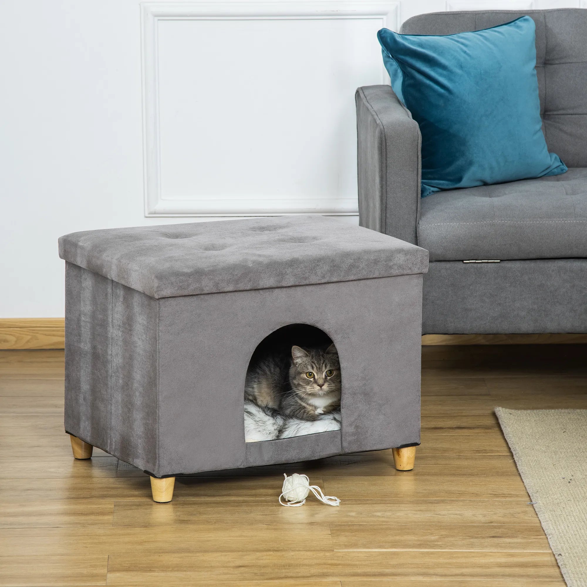 2-IN-1 kačių urvas pufas su pagalvėle medinės kojos kačių namelis kačių krepšys minkštas paminkštintas ottomanas elegantiškas dizainas nuimamas MDF pliušas pilkas 60 x 45 x 44,5 cm