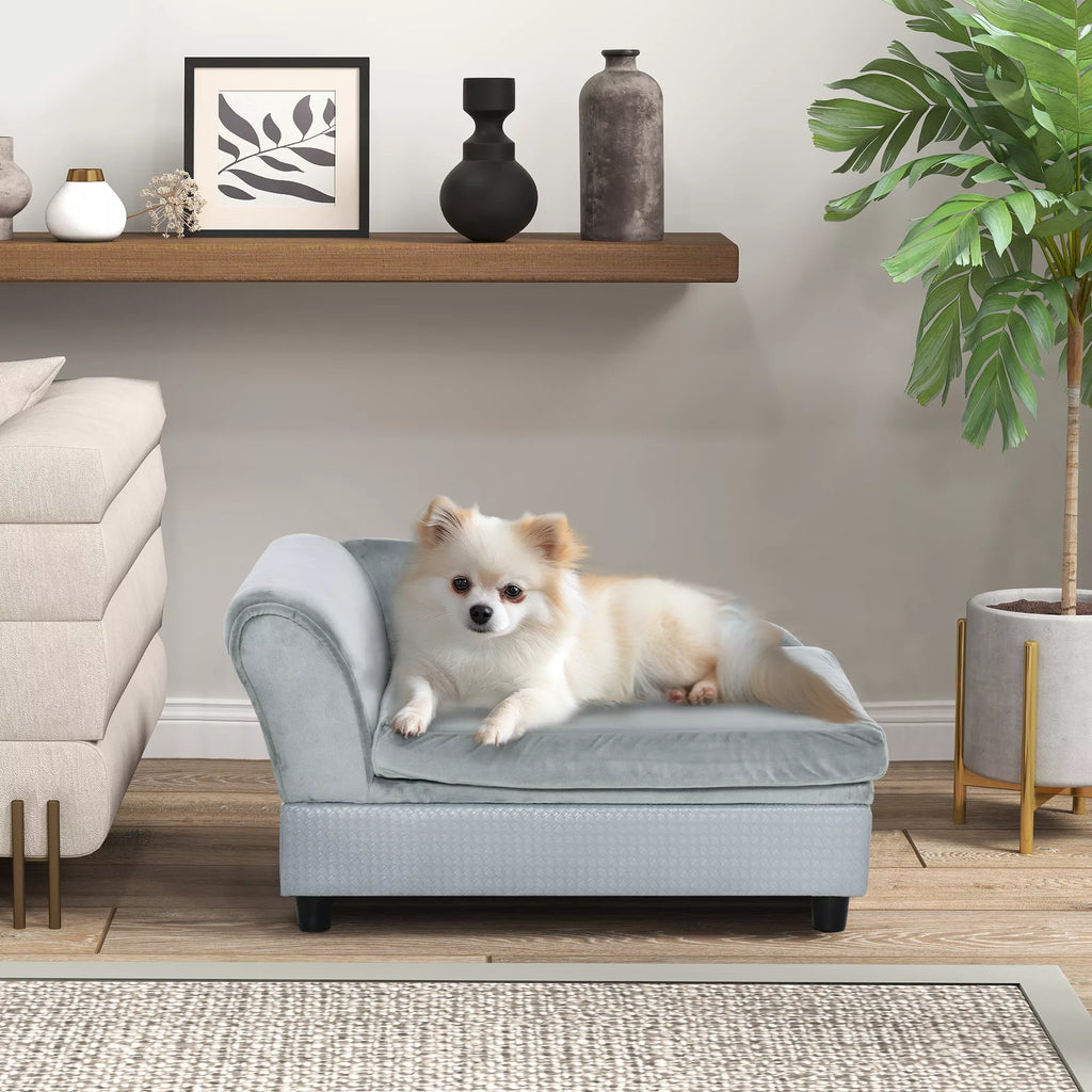 Sofa augintiniui su daiktadėže, minkšta pagalvėle, iki 15 kg apkrovos, pliušiniu užvalkalu, kieto medžio rėmu, šviesiai pilkos spalvos